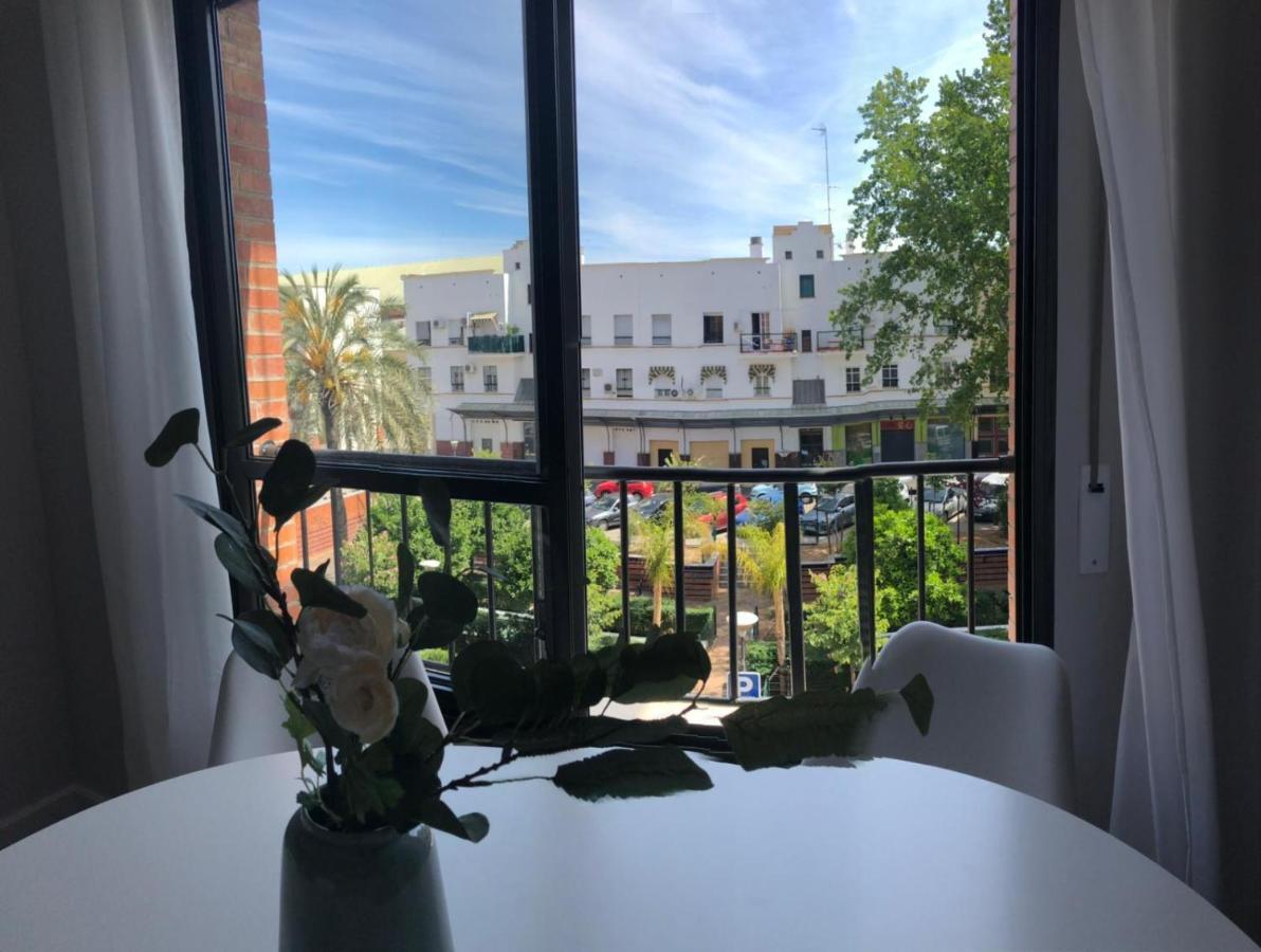 Apartamento Triana Center Sevilla Eksteriør billede