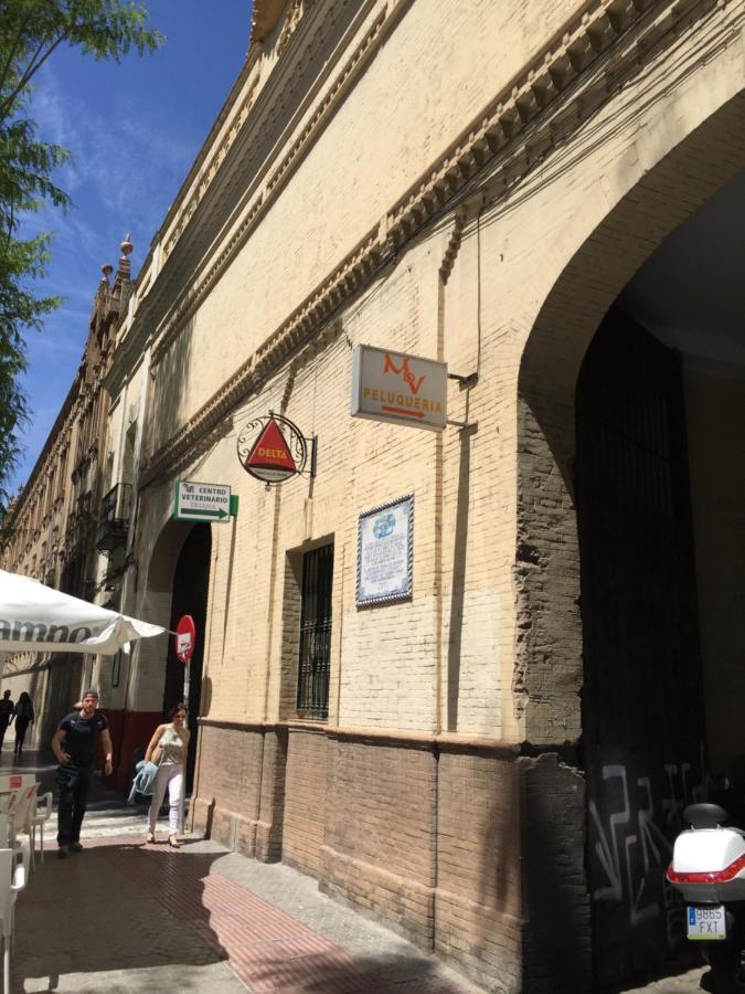 Apartamento Triana Center Sevilla Eksteriør billede