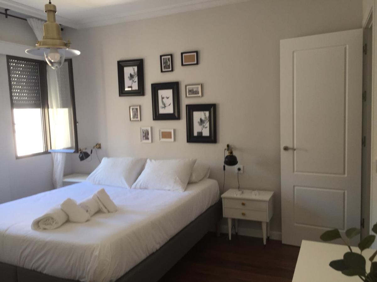Apartamento Triana Center Sevilla Eksteriør billede